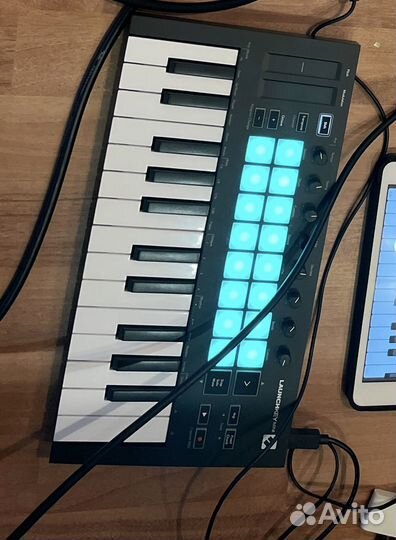 Novation launchkey mini mk3