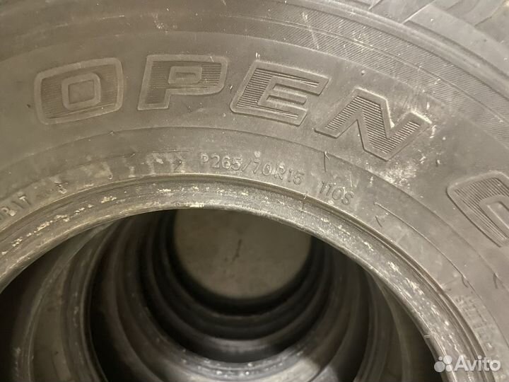 Toyo Open Country A/T 265/70 R15 110S