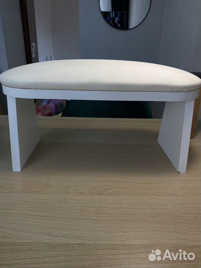 Подставка для рук маникюр