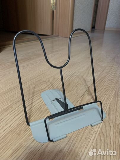 Подставка для учебников