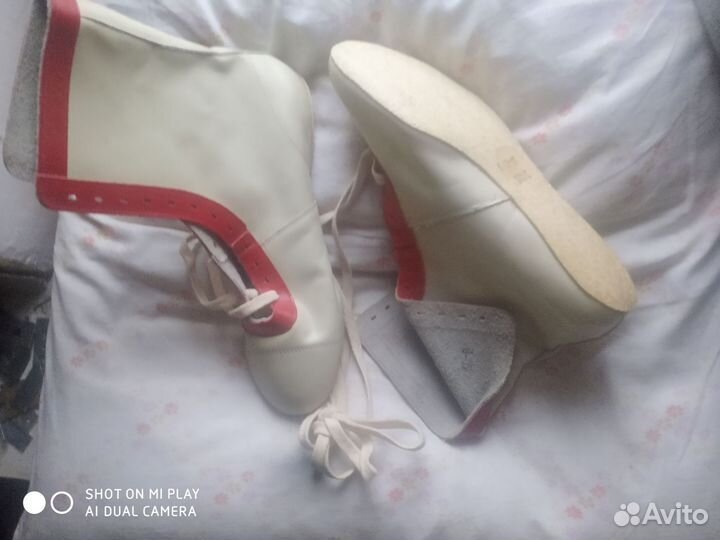 Спортивная обувь 40/41