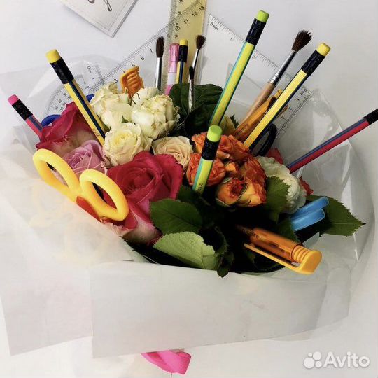 Букет учителю из канц товаров