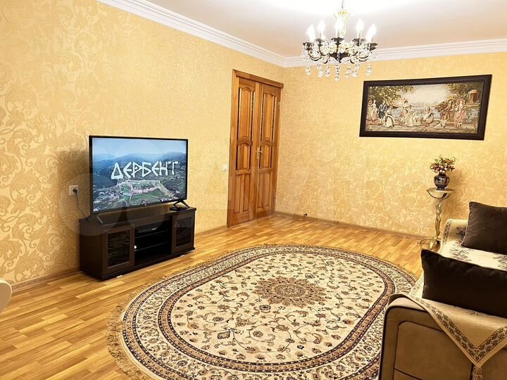 2-к. квартира, 65 м², 3/5 эт.