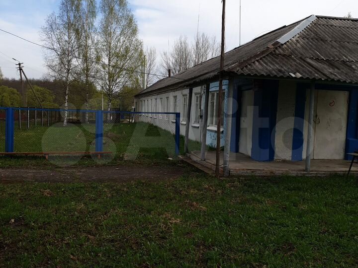 Дом 328 м² на участке 35 сот.