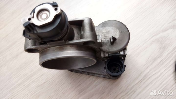 Дроссельная заслонка Mercedes m112