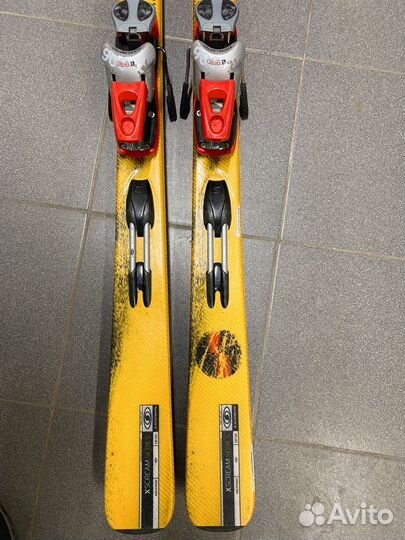 Горные лыжи Salomon xscream