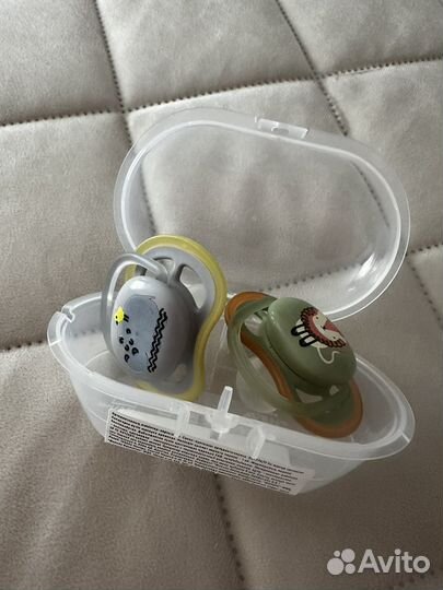 Пустышка avent 6-18мес