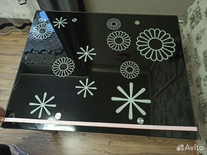 Кухонный стол стеклянный раздвижной