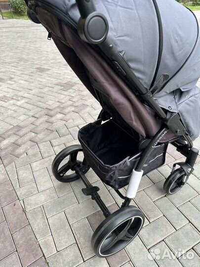 Новинка прогулочная коляска luxmom G30 осень/зима