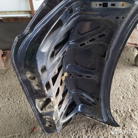 Крышка багажника задняя Mercedes-Benz Clk-Class