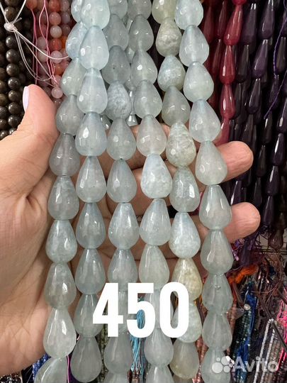 Бусины-капельки из натуральных камней