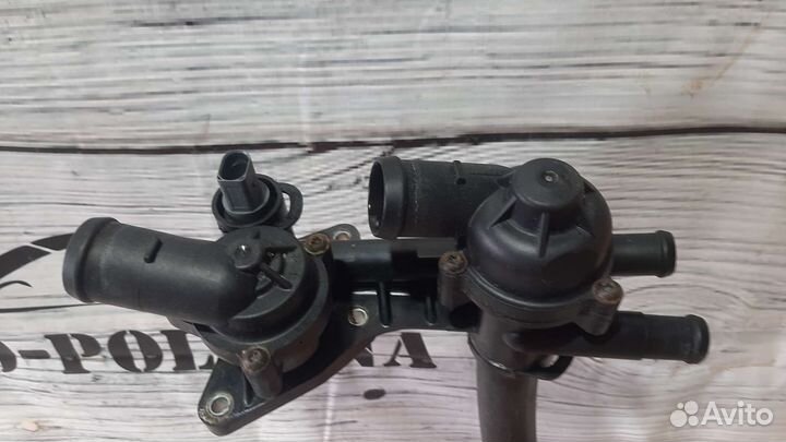 Термостат VAG Поло Рапид Джетта Polo Rapid