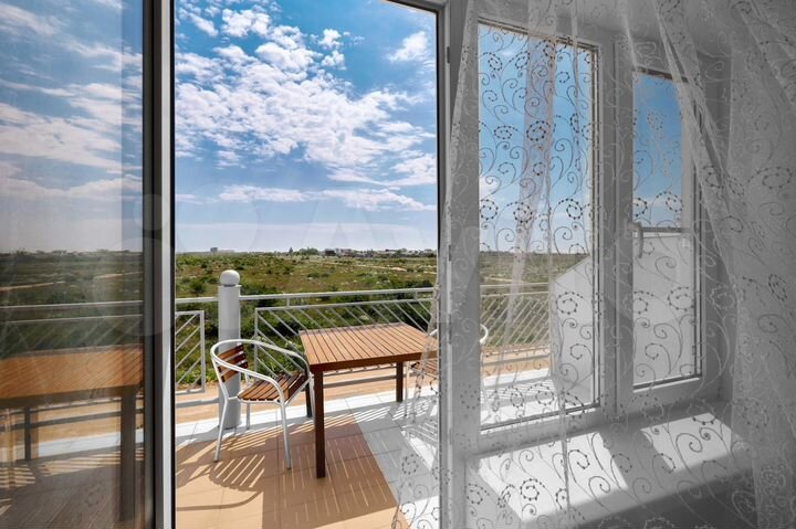 Комната 46 м², 2/2 эт.