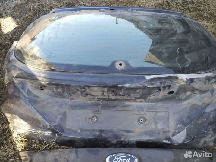 Дверь багажника Ford focus 3