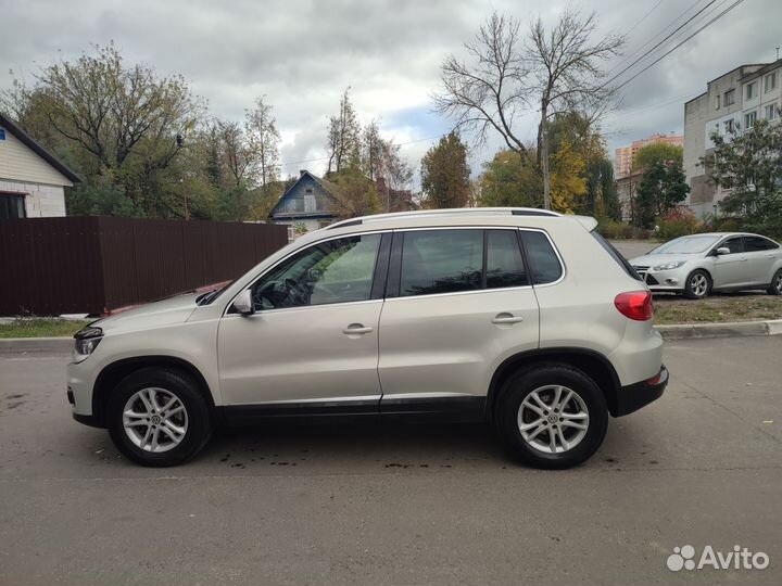 Volkswagen Tiguan 2.0 AT, 2012, 229 800 км