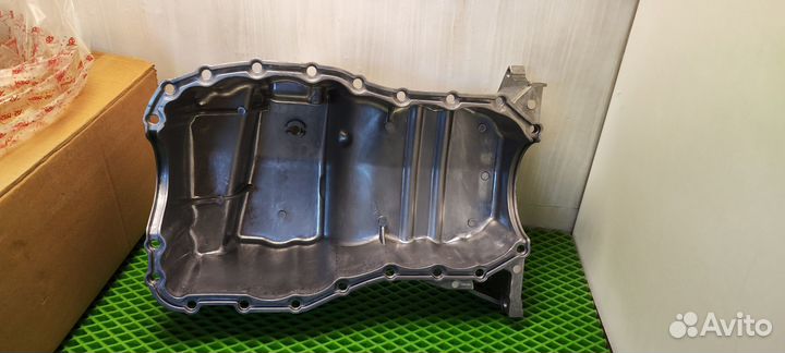 Поддон двигателя renault