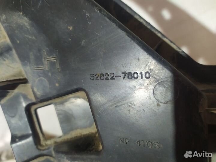 Кронштейн бампера Lexus NX 5282278010