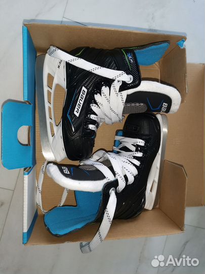 Хоккейные коньки bauer x-lp