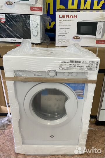 Новые стиральные машина Indesit