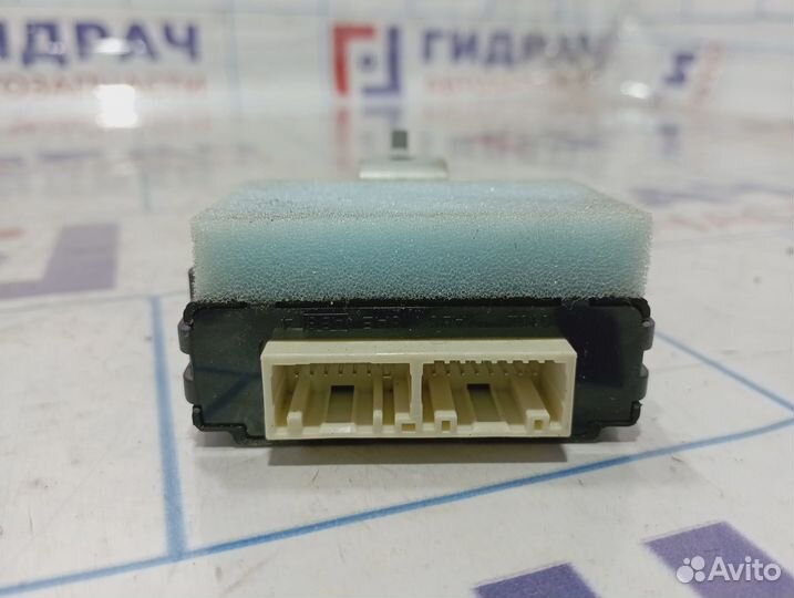 Блок электронный Subaru Forester (SK/S14)