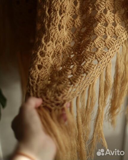 Шаль ручной работы