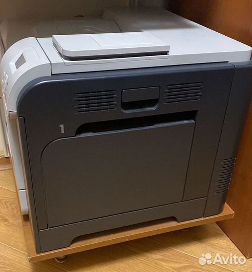 Принтер цветной HP LaserJet 500 color M551