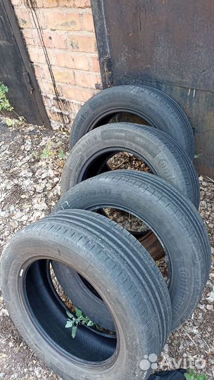 Continental ContiPremiumContact 5 225/60 R17