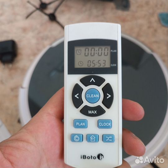 Робот-пылесос iBoto SMART X610G Aqua
