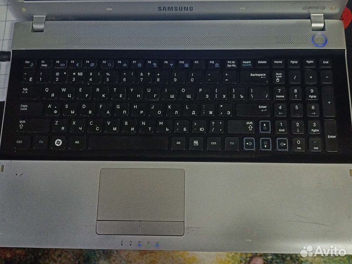 Samsung rv513