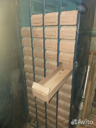 Шкаф металлический