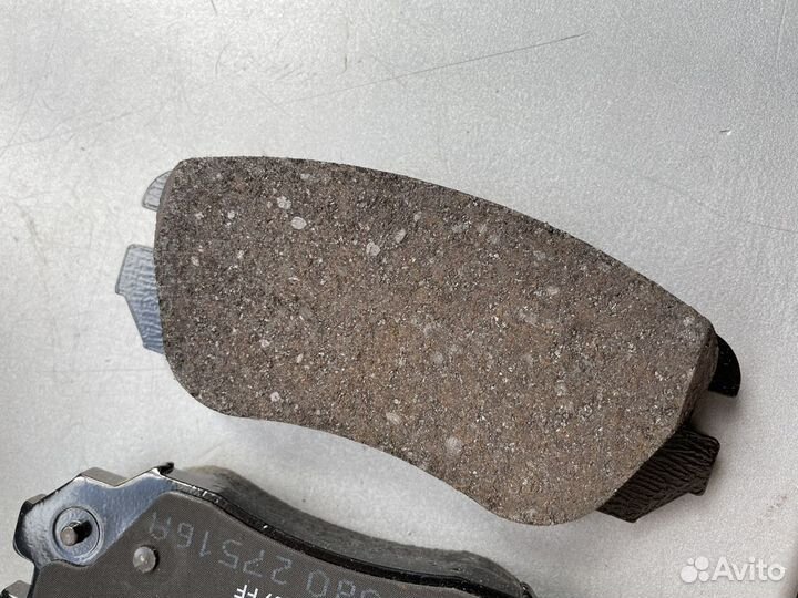 Колодки тормозные передние General Motors