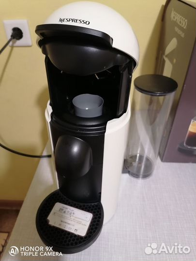 Капсульная кофемашина nespresso vertuo plus