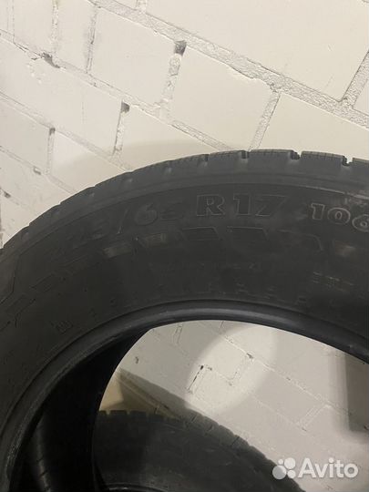 Nokian Tyres Hakkapeliitta 7 225/65 R17 106