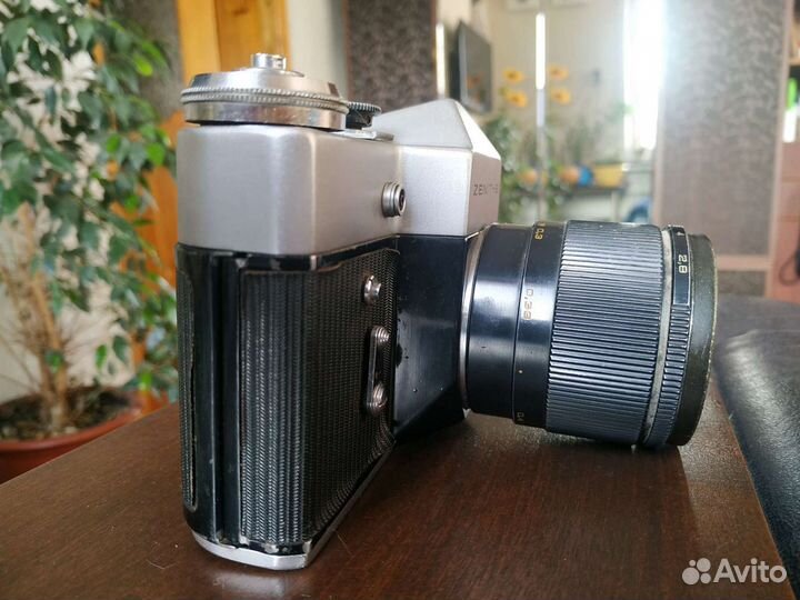 Плёночный фотоаппарат zenit - B
