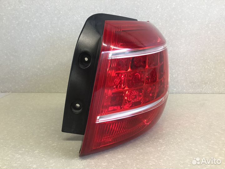 Фонарь задний наружный правый Kia Sportage 2010-20