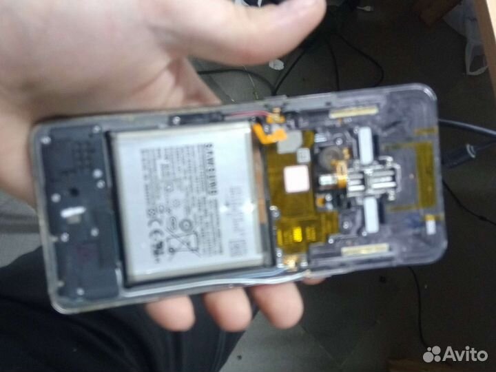 Акб,нижняя плата,боковые кнопки на samsung a80