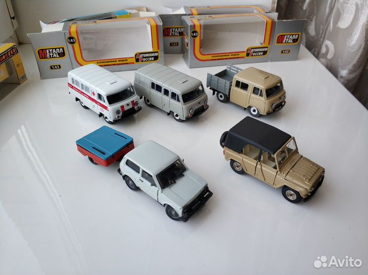 Коллекционные модели УАЗ и Нива 1/43