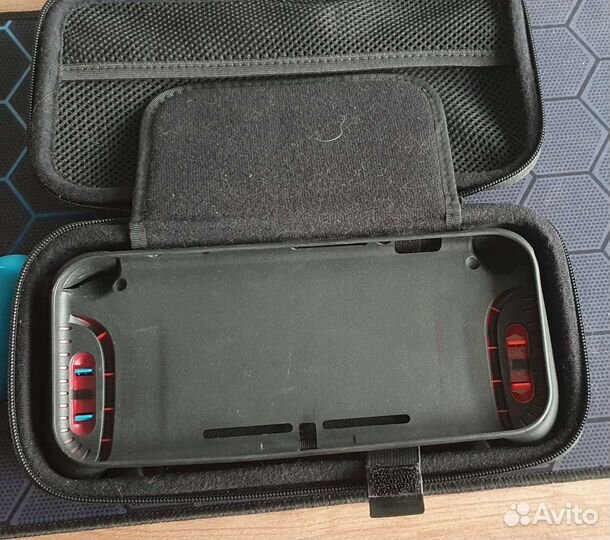 Грип и кейс для переноски Skull & Co