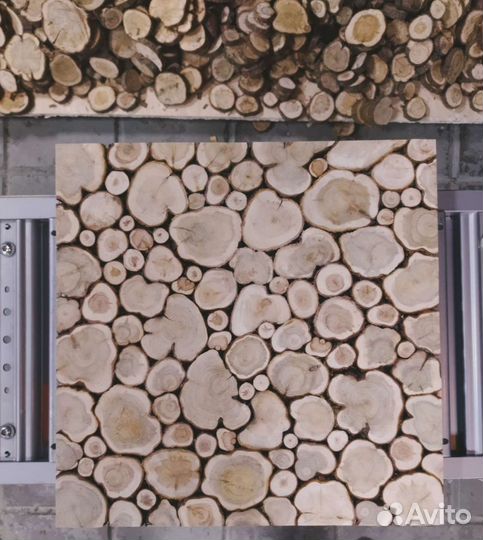 Панно из можжевельника