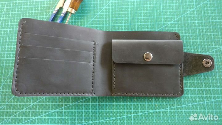 Кошелек бифолд из натуральной кожи