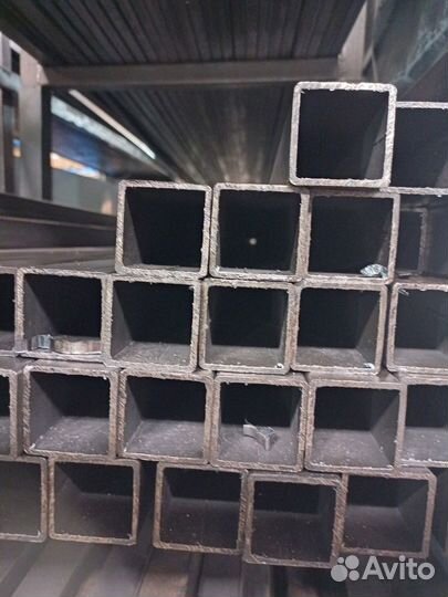 Профильная труба 40*40*2,0 мм