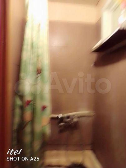 Комната 10,5 м² в 1-к., 4/4 эт.