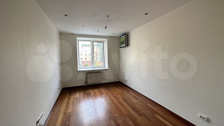 3-к. квартира, 72 м², 3/5 эт.