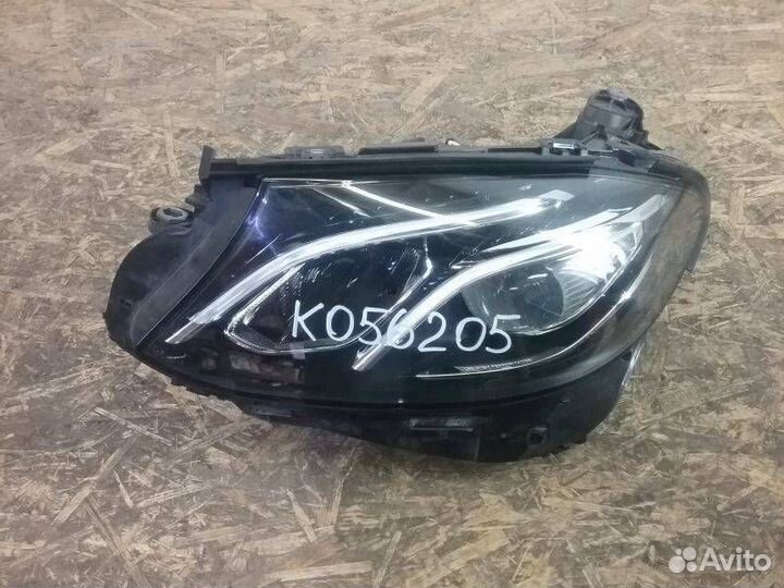 Фара левая Mercedes-Benz E-Class