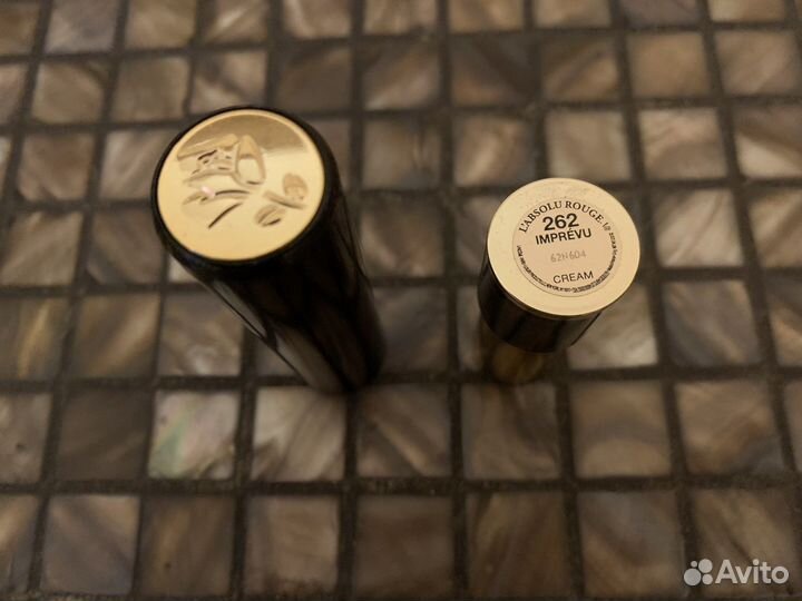 Помада разных брендов