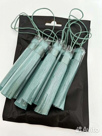 Шелковые кисти для рукоделия