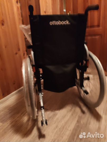 Инвалидная коляска новая