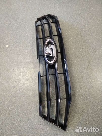 Решетка радиатора Лада Веста