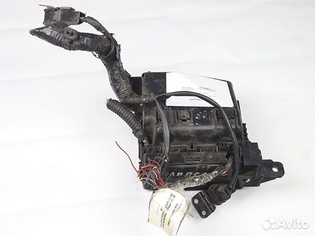 Блок предохранителей Mitsubishi Eclipse