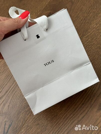 Коробки, пакеты tous